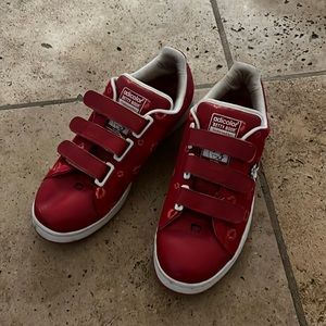 Adidas Betty Boop RARE Red sneakers womens 9.5